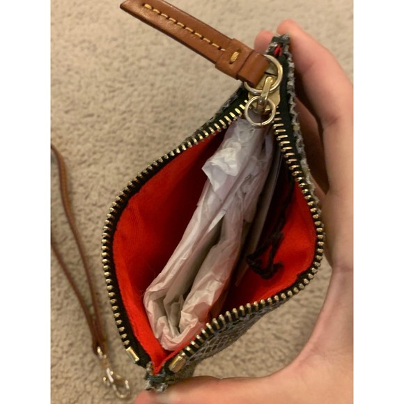 FLAWS Dooney and Bourke Snakeskin Wristlet Removable Leather Strap Wallet Pouch - Picture 9 of 12